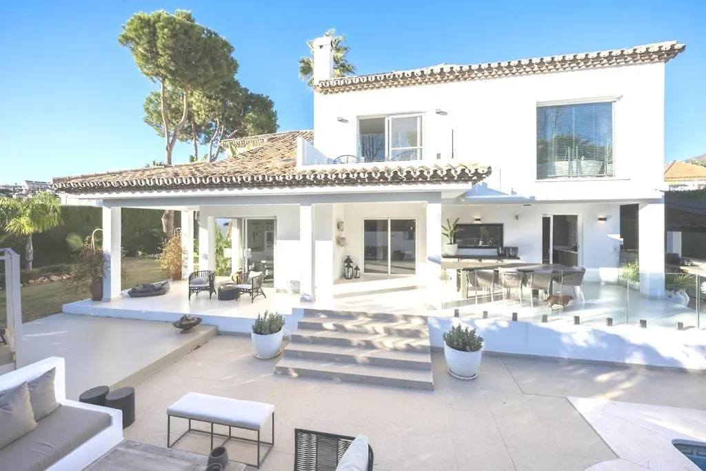 Charming Spanish Villa5 With Large Pool ile iletişim